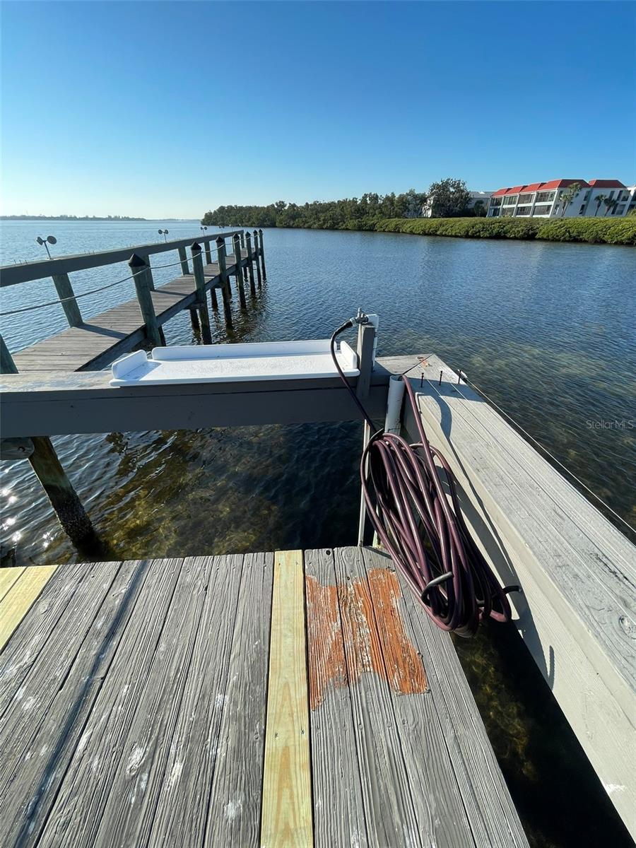 Image 41 of 59 For 3701 East Bay Drive 5