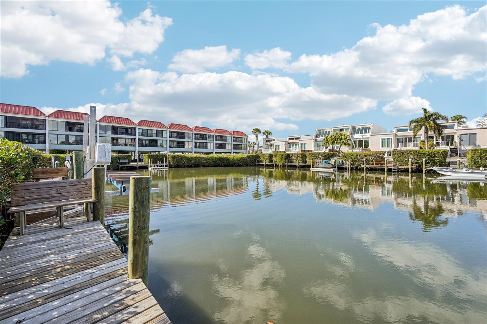 Image 6 of 59 For 3701 East Bay Drive 5