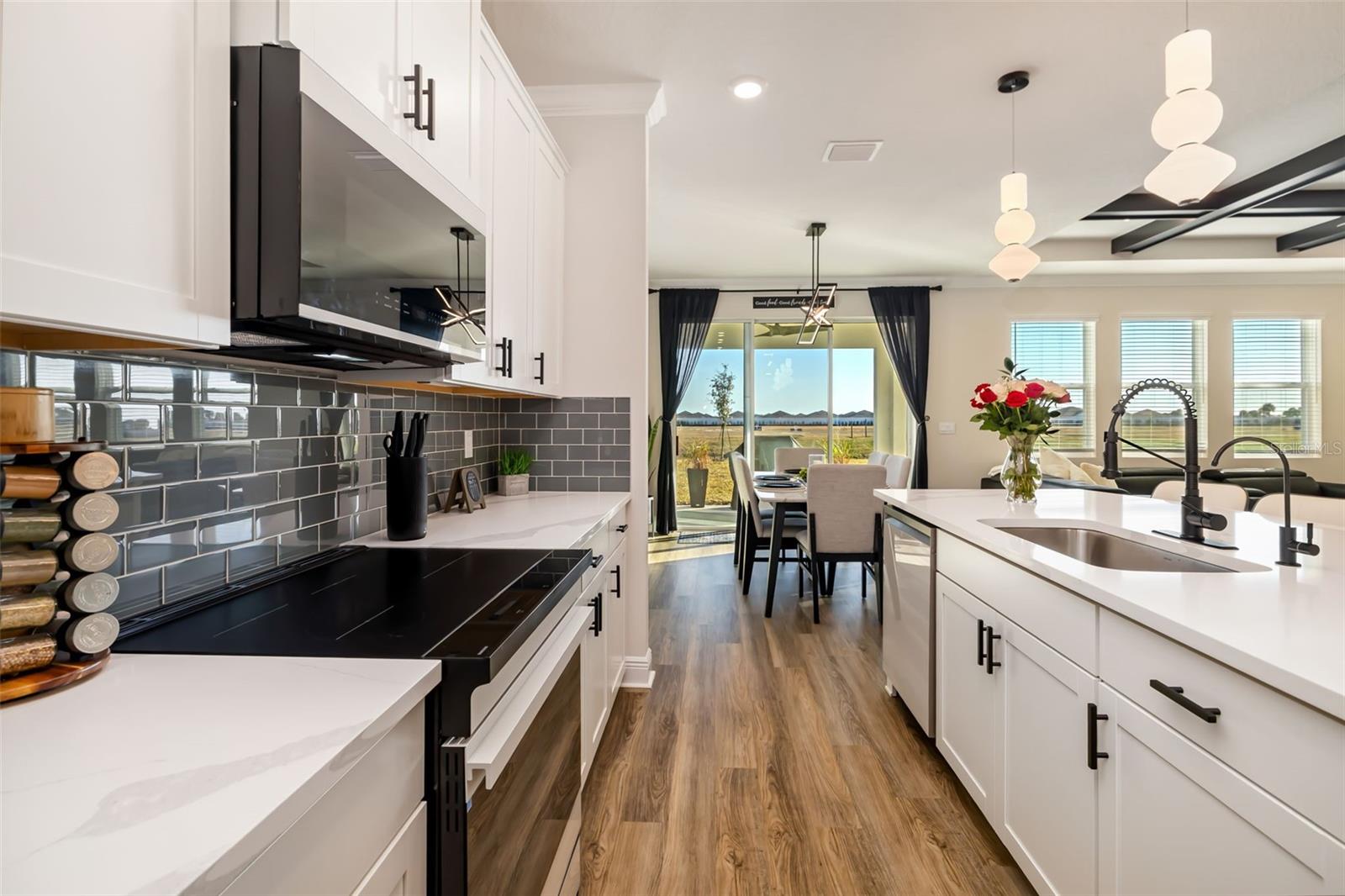 Image 25 of 68 For 18320 Thistleberry Place