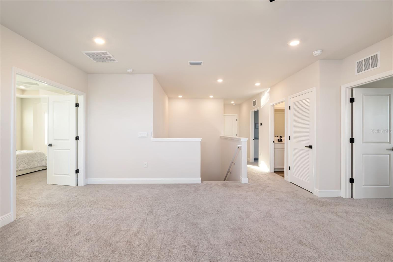 Image 31 of 68 For 18320 Thistleberry Place