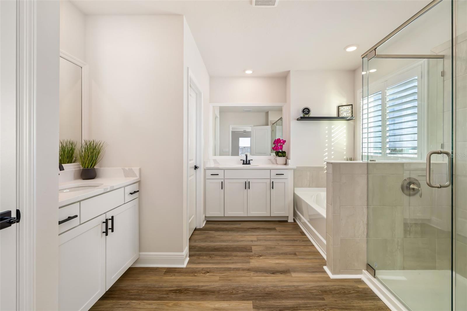 Image 40 of 68 For 18320 Thistleberry Place