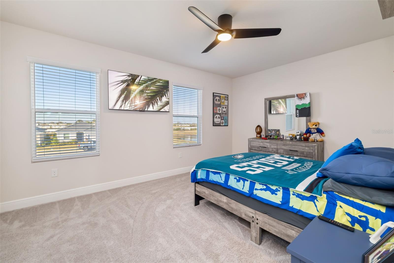 Image 43 of 68 For 18320 Thistleberry Place