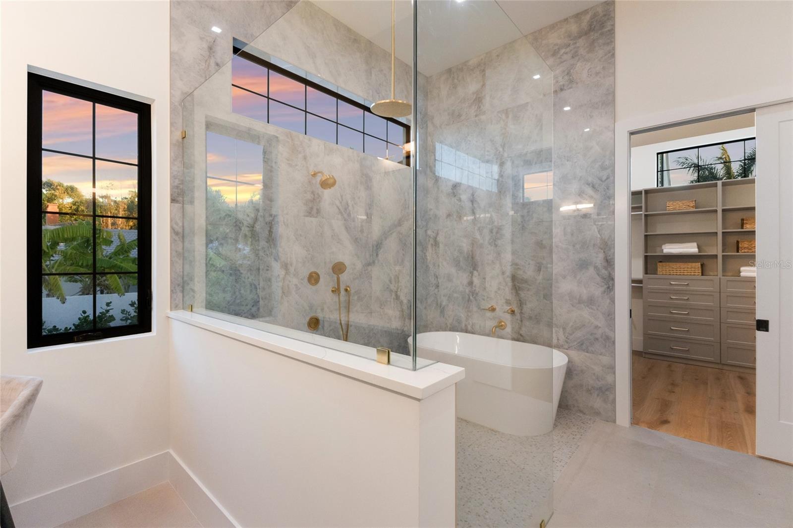 Image 11 of 68 For 329 Bird Key Drive