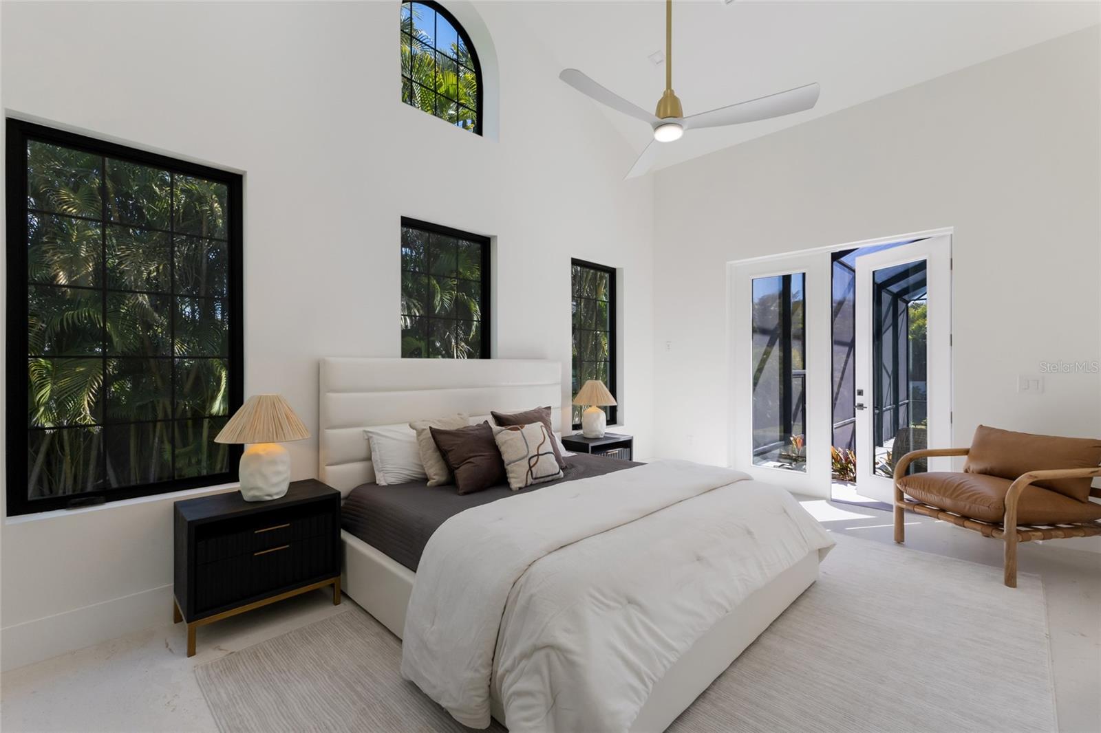 Image 51 of 68 For 329 Bird Key Drive