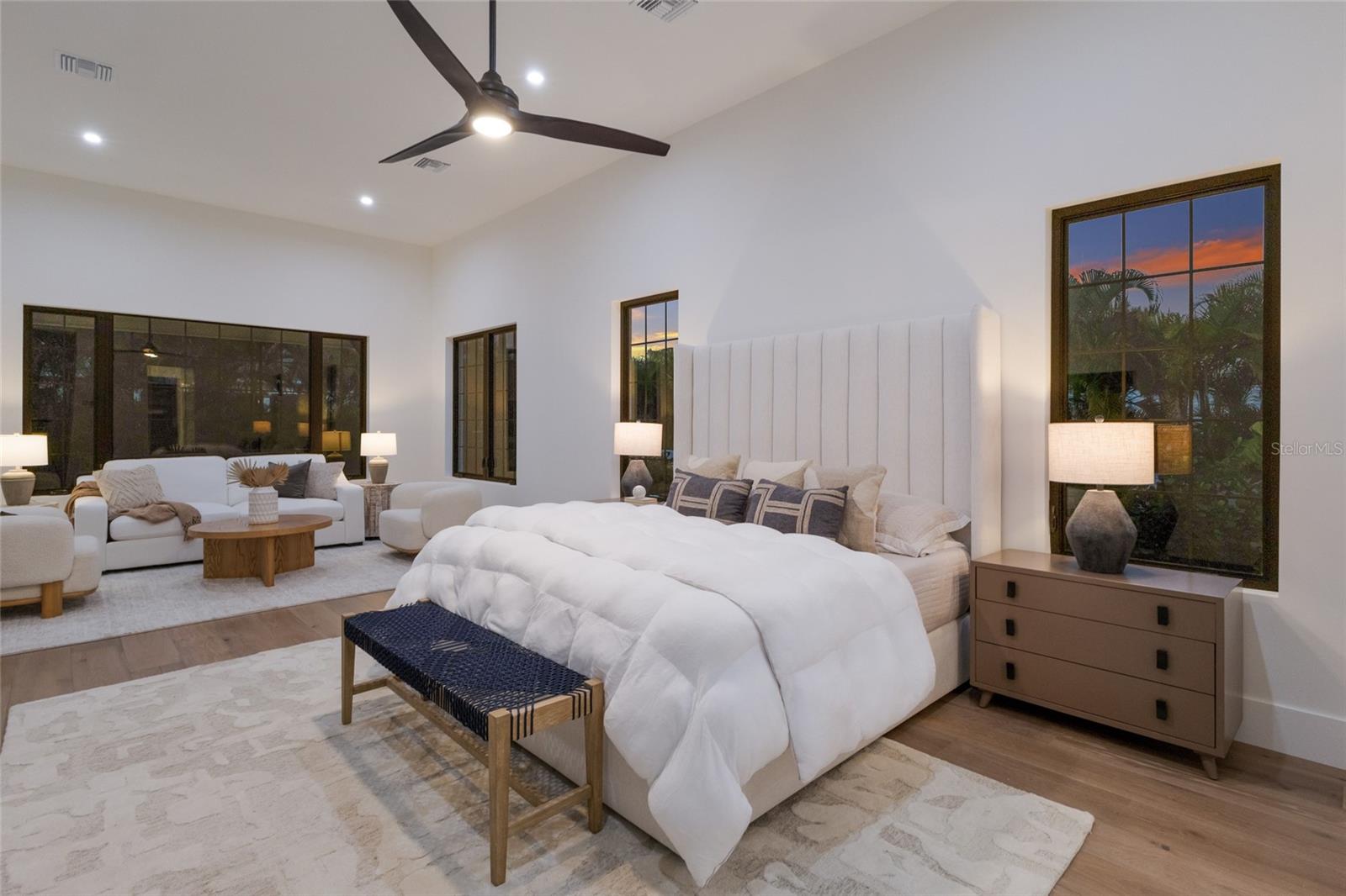 Image 9 of 68 For 329 Bird Key Drive