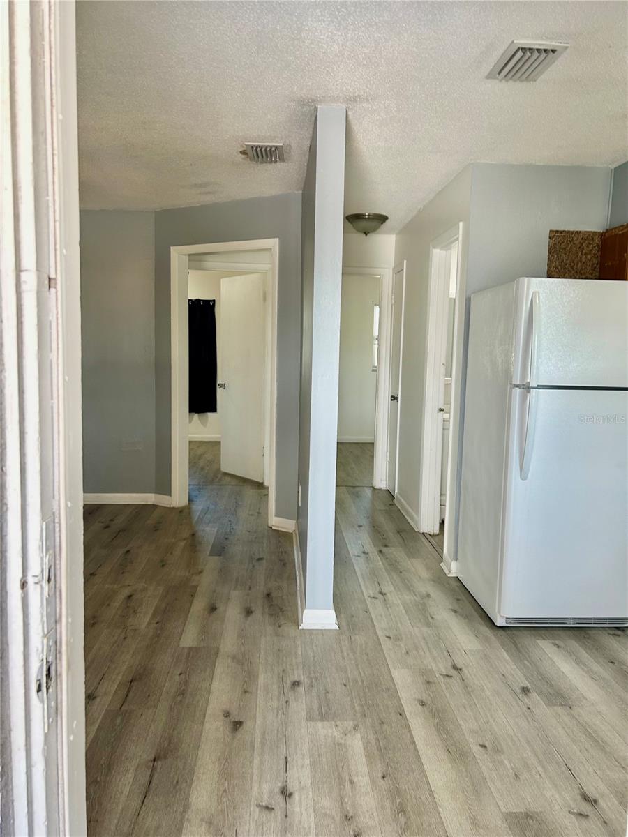 Image 5 of 17 For 2314 20th Avenue W