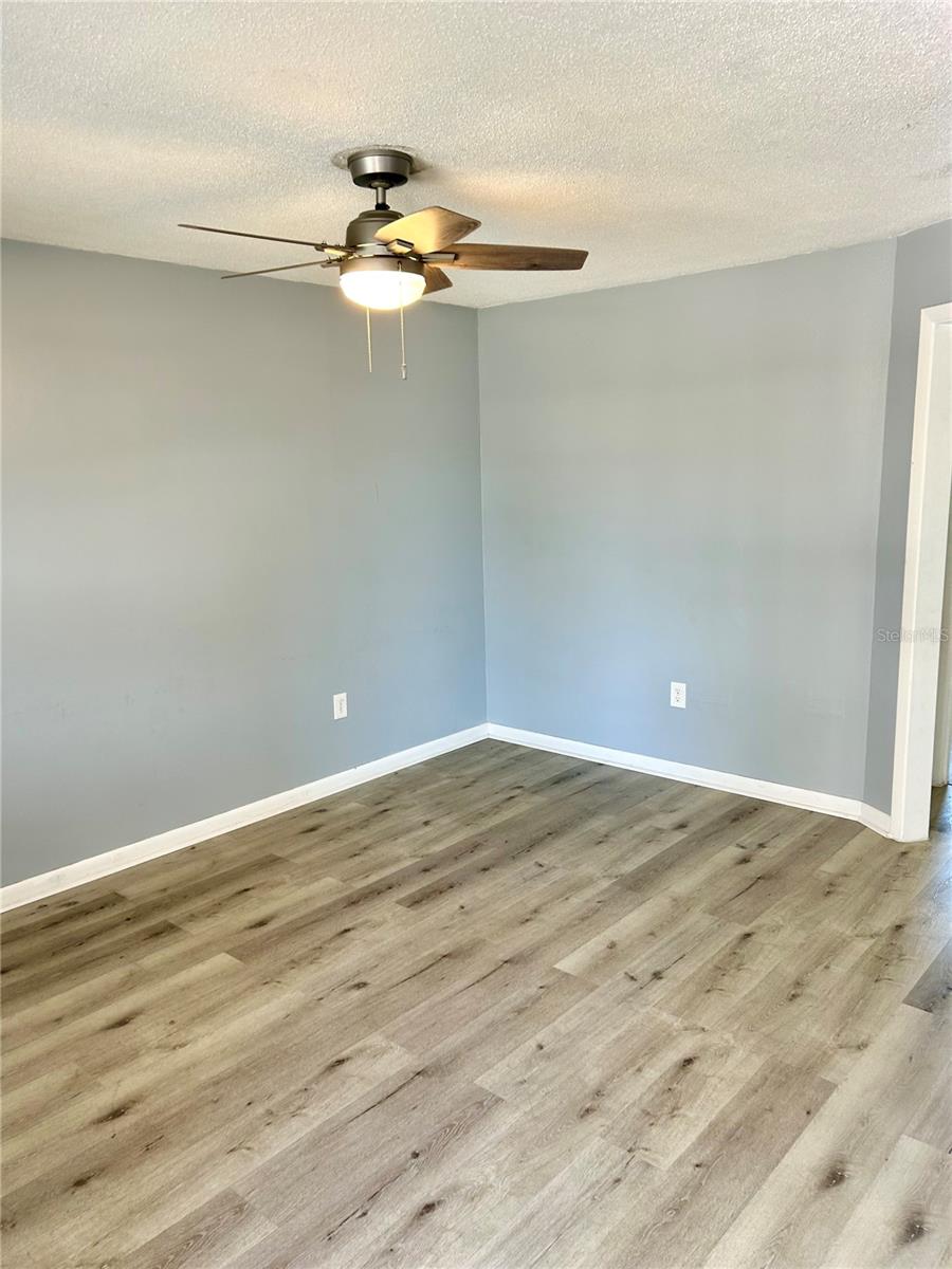 Image 6 of 17 For 2314 20th Avenue W