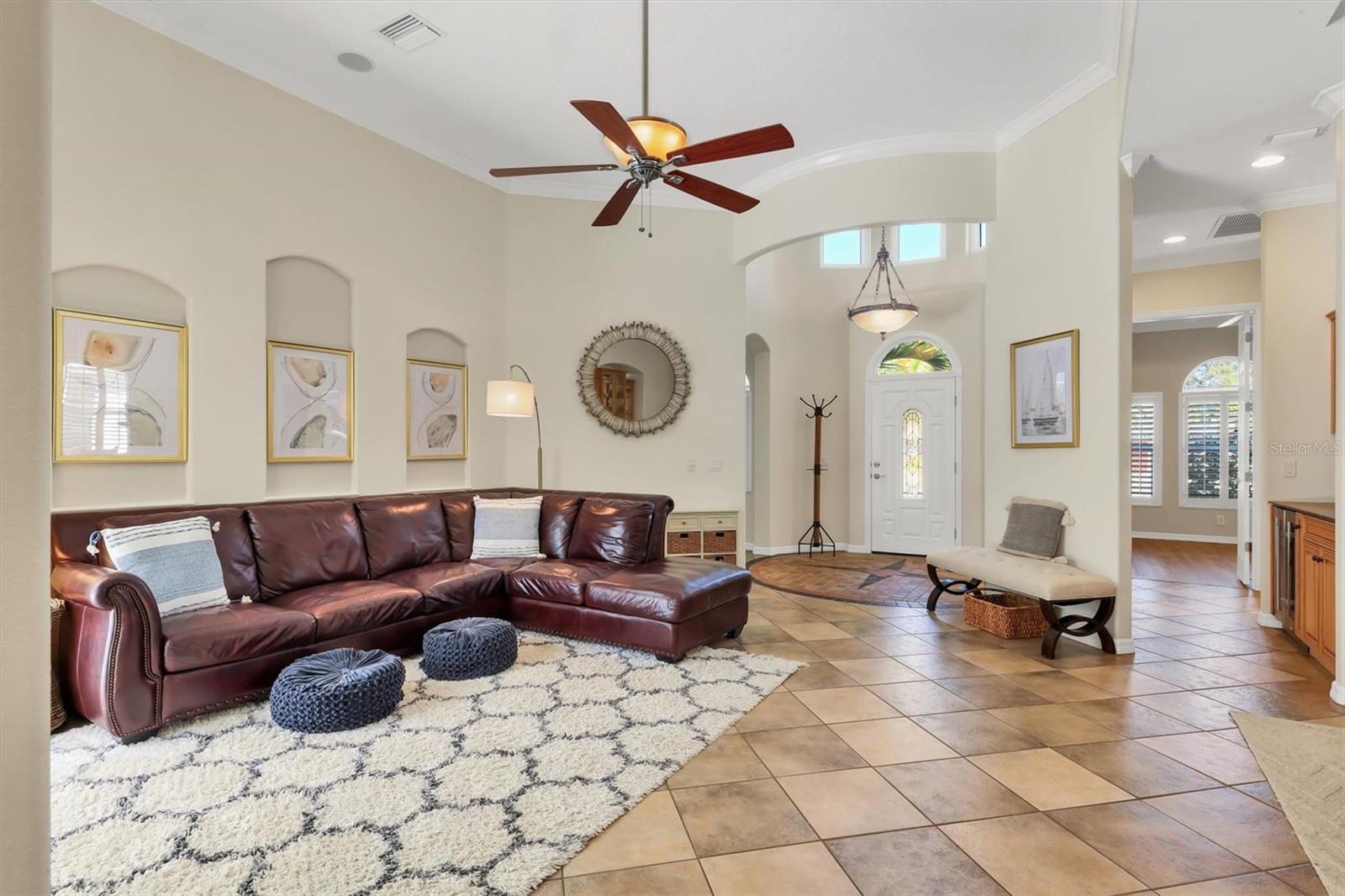 Image 12 of 89 For 321 Dulmer Drive