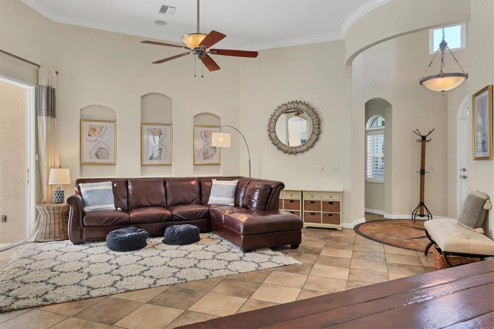 Image 13 of 89 For 321 Dulmer Drive