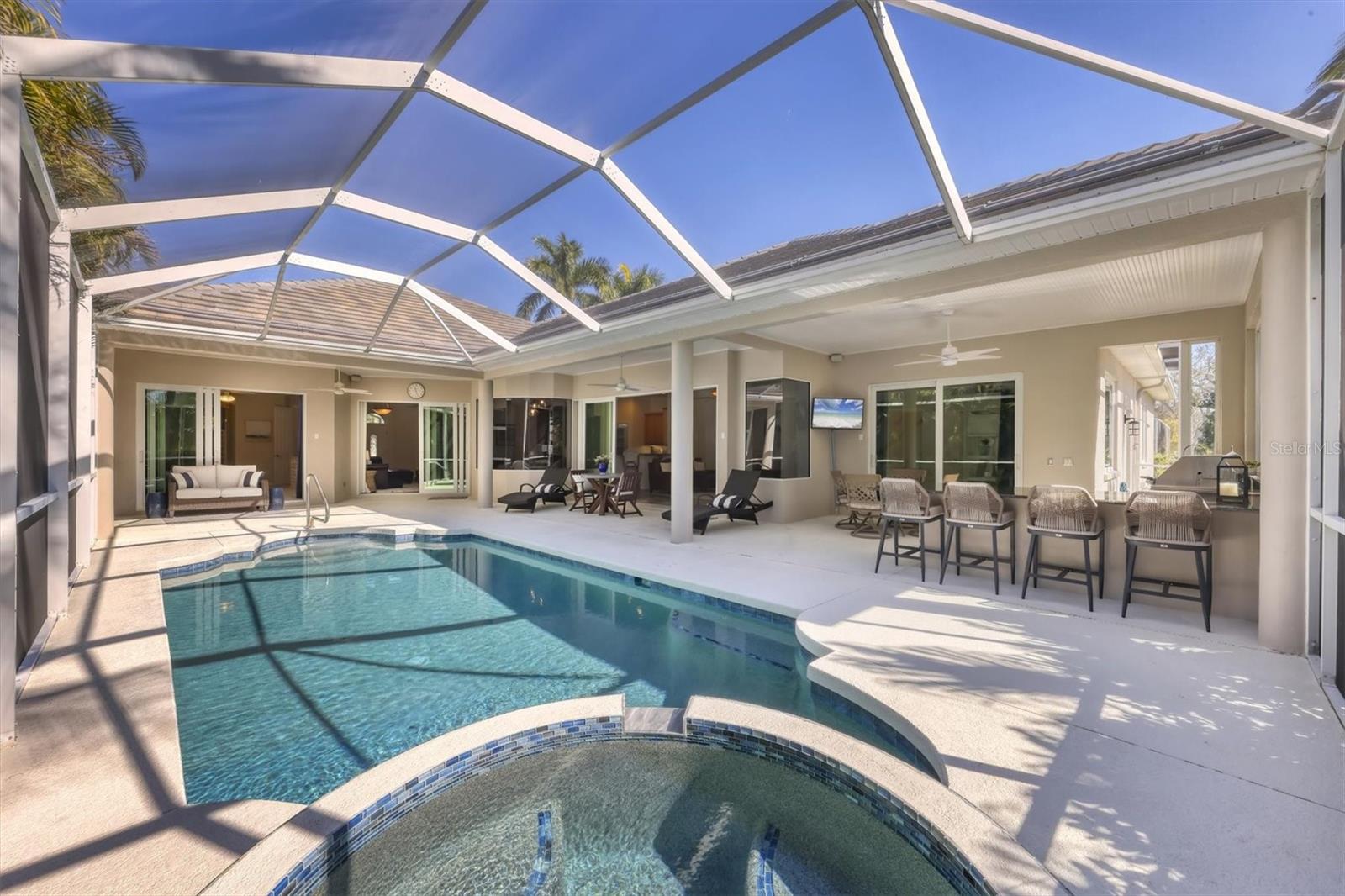 Image 14 of 89 For 321 Dulmer Drive