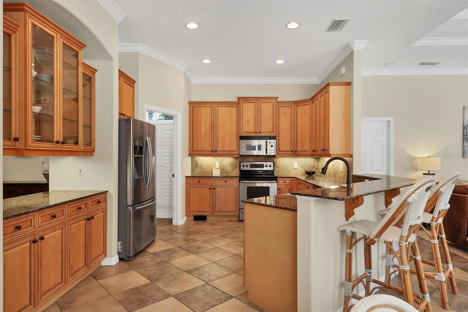 Image 21 of 89 For 321 Dulmer Drive