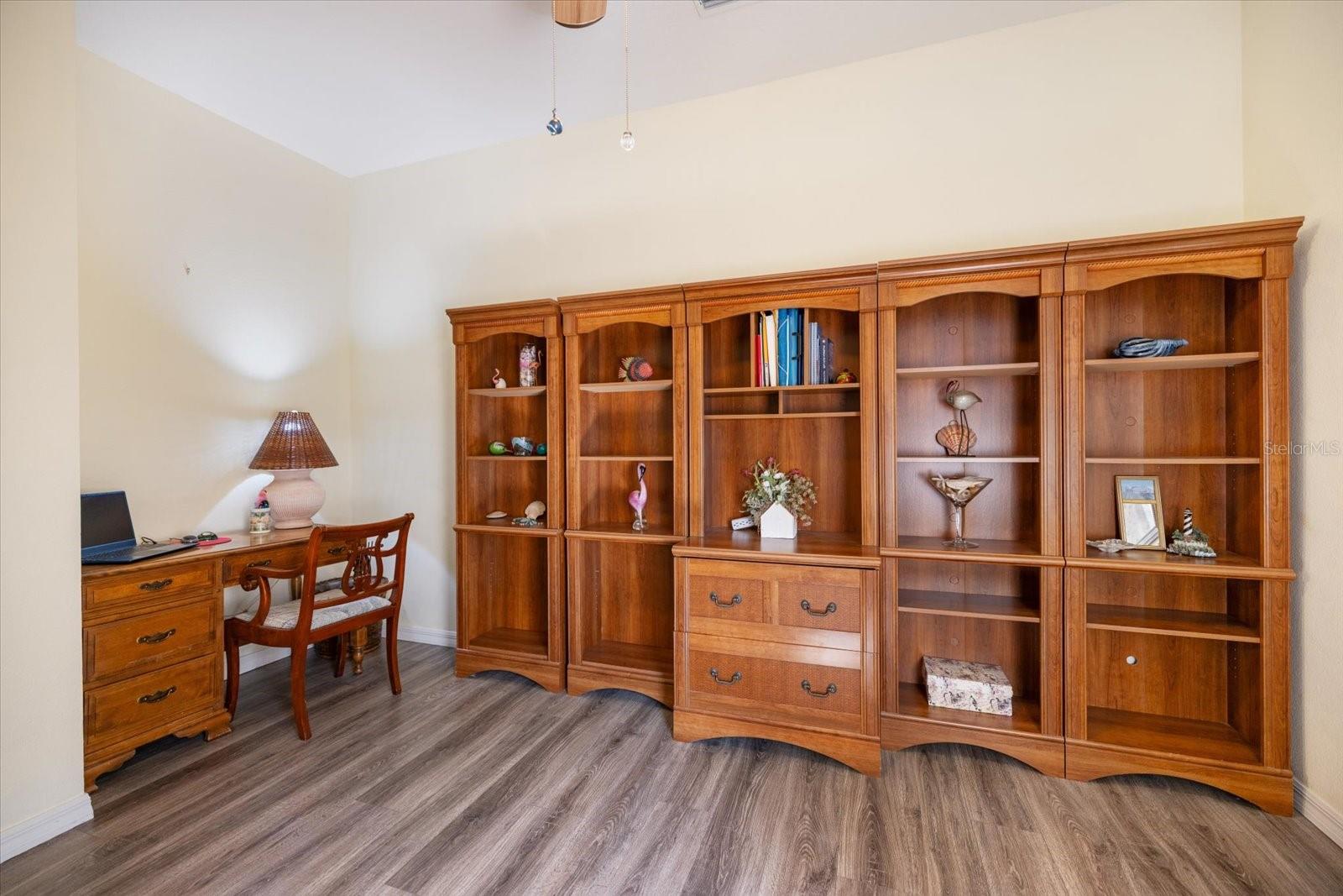 Image 22 of 42 For 1466 Maseno Drive