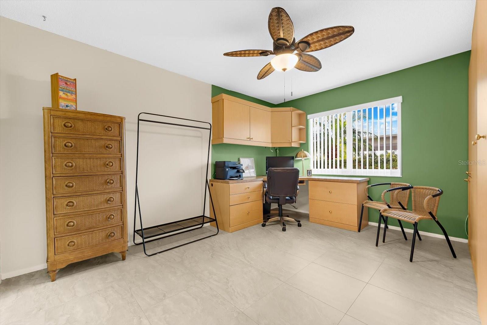 Image 21 of 62 For 8897 Midnight Pass Road 105