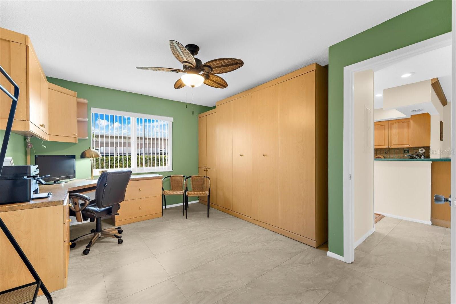 Image 22 of 62 For 8897 Midnight Pass Road 105