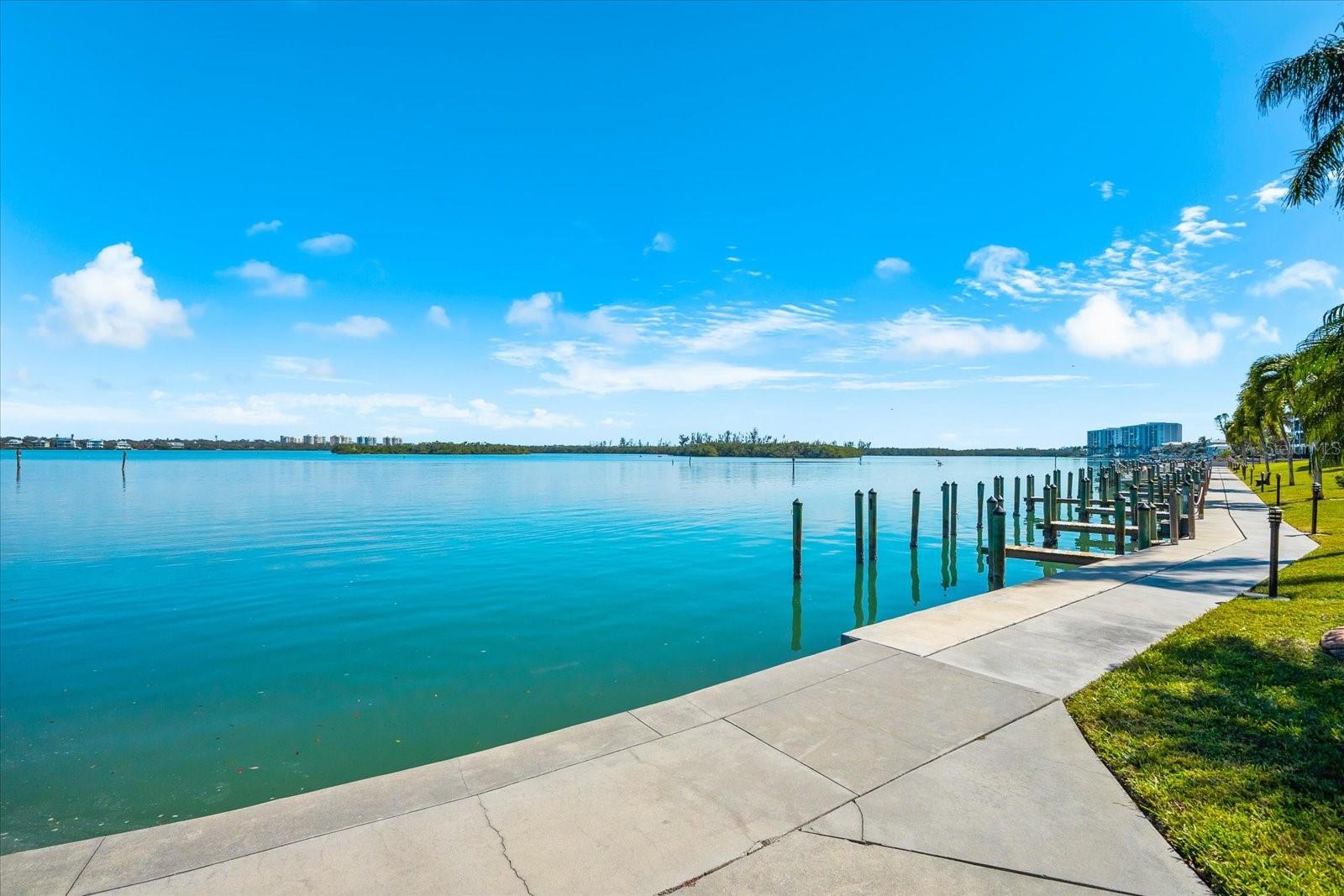 Image 33 of 62 For 8897 Midnight Pass Road 105