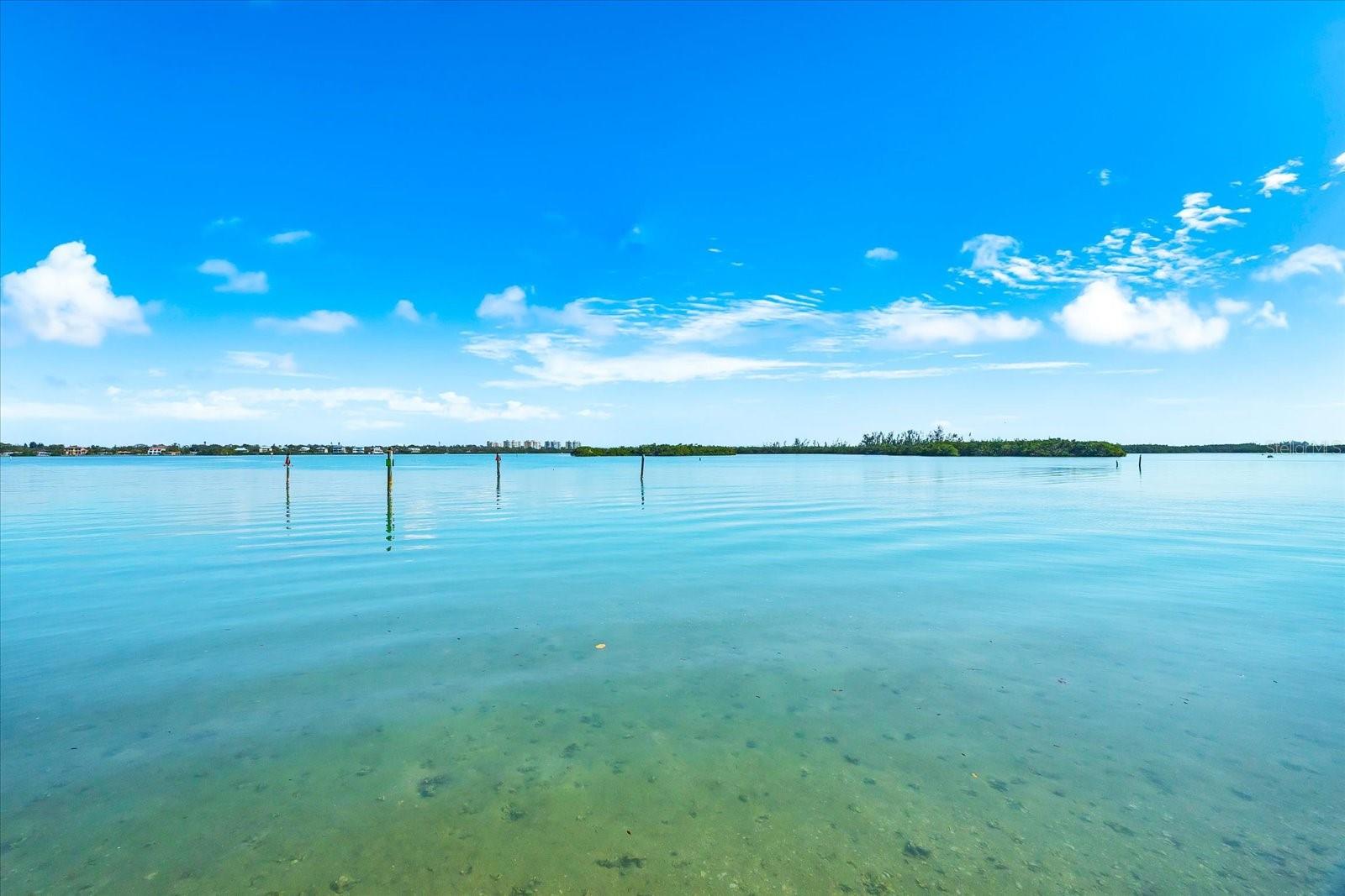 Image 36 of 62 For 8897 Midnight Pass Road 105