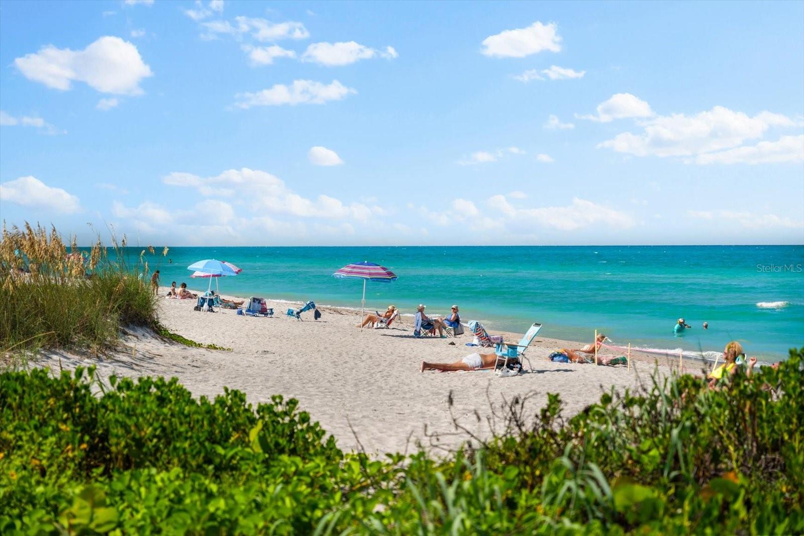 Image 57 of 62 For 8897 Midnight Pass Road 105