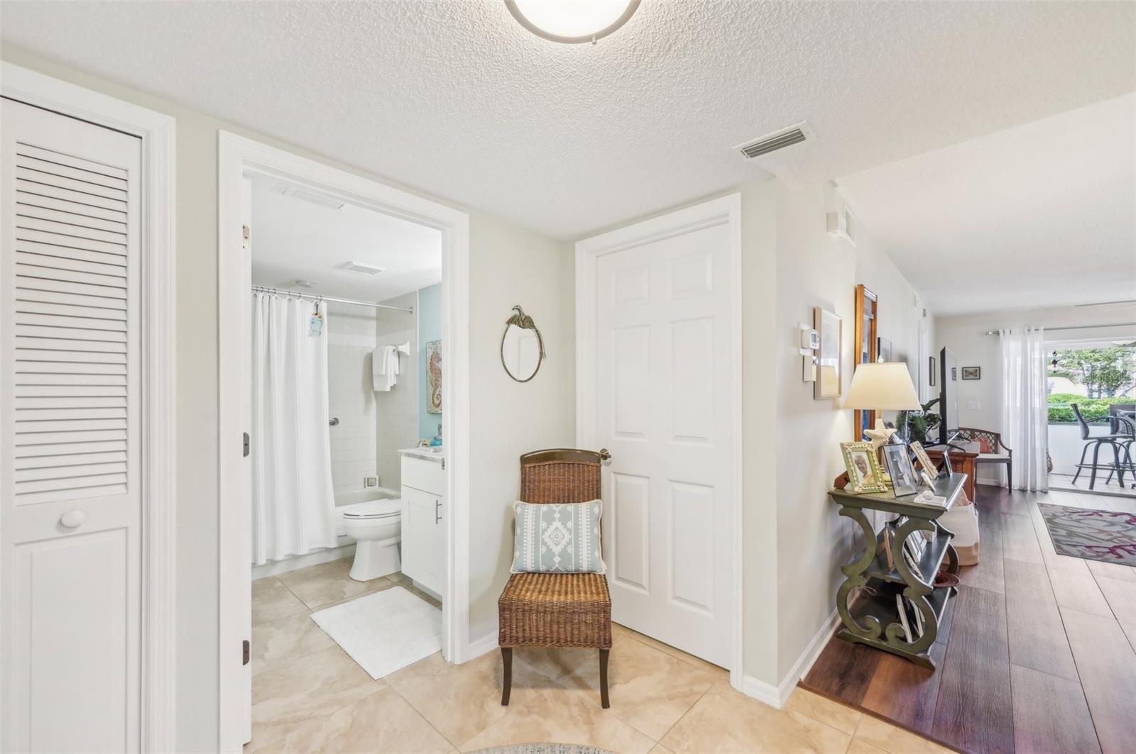 Image 7 of 40 For 5647 Sheffield Greene Circle 29