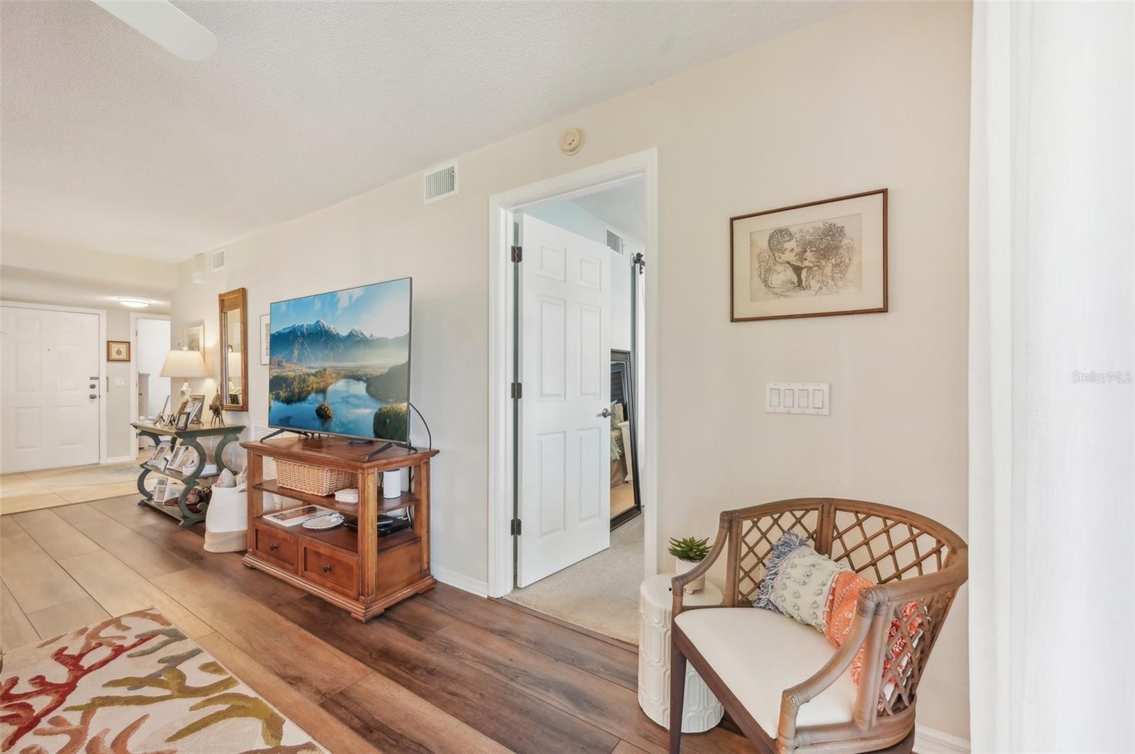 Image 8 of 40 For 5647 Sheffield Greene Circle 29