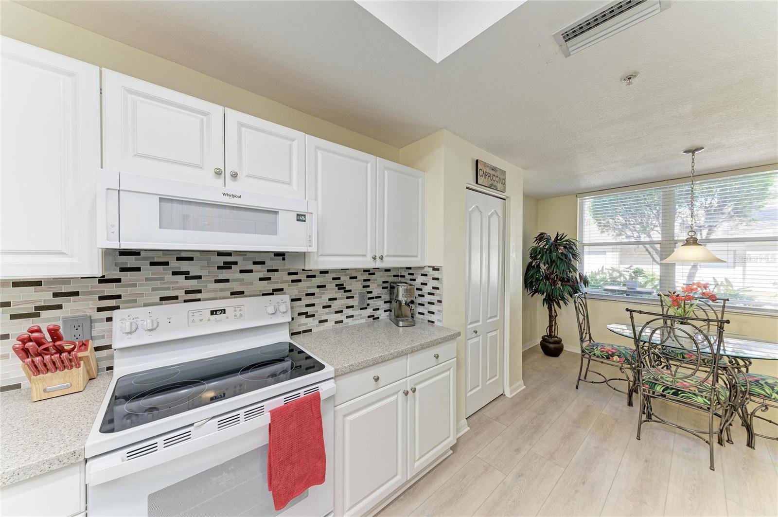 Image 18 of 54 For 5350 Hyland Hills Avenue 2512