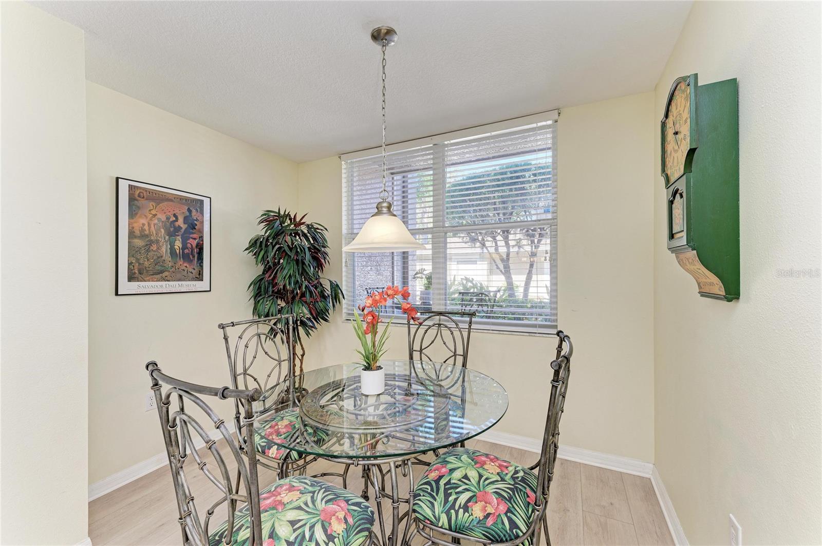 Image 19 of 54 For 5350 Hyland Hills Avenue 2512