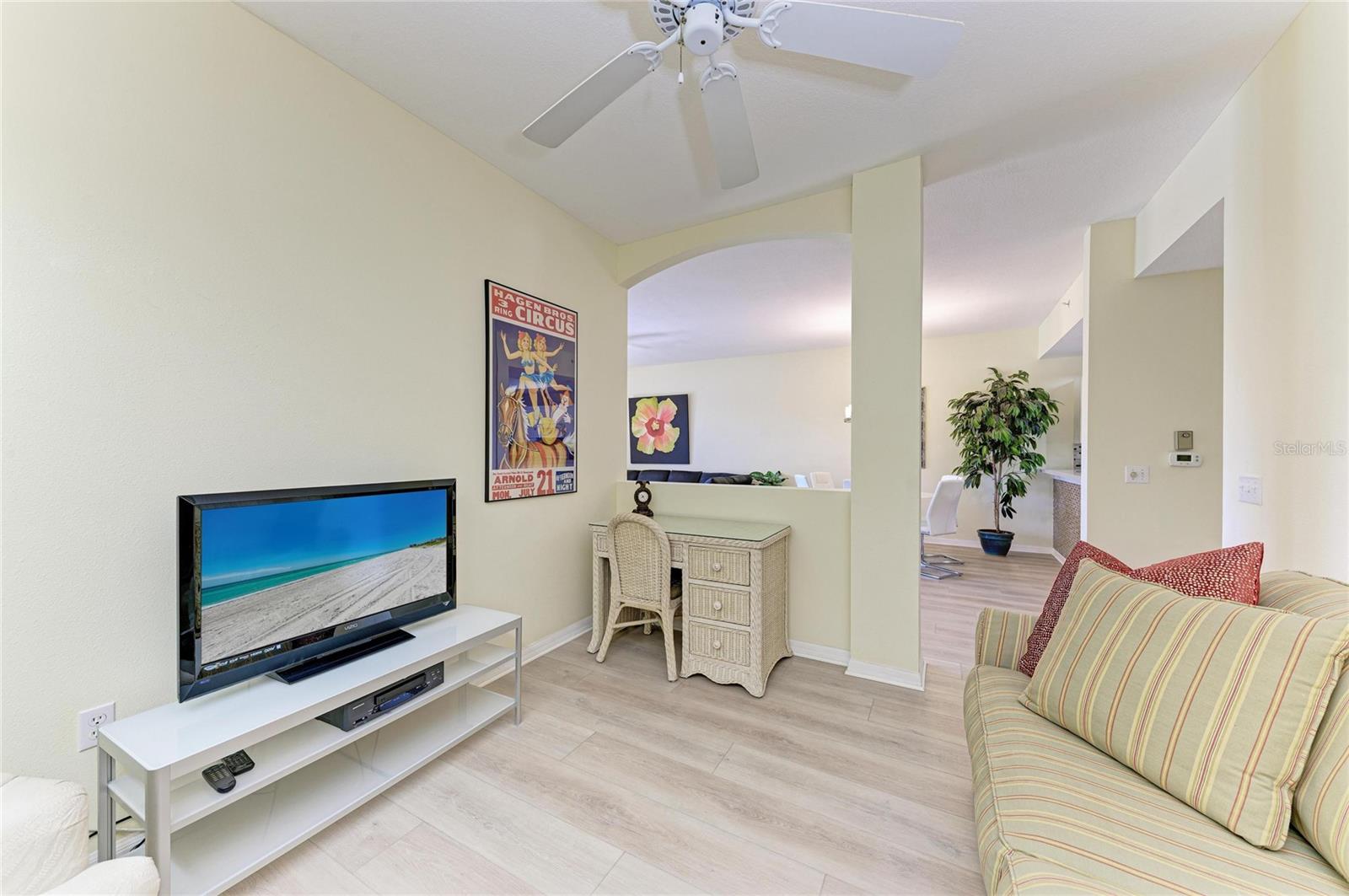 Image 21 of 54 For 5350 Hyland Hills Avenue 2512