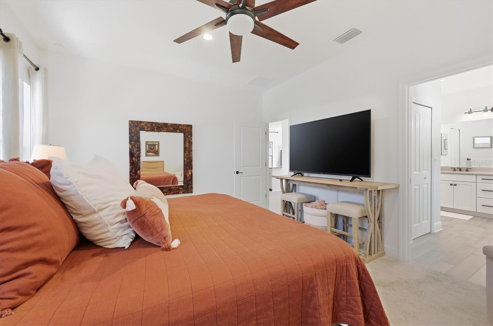 Image 18 of 58 For 216 Brienza Loop