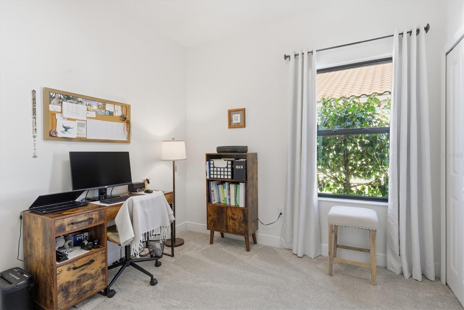 Image 23 of 58 For 216 Brienza Loop