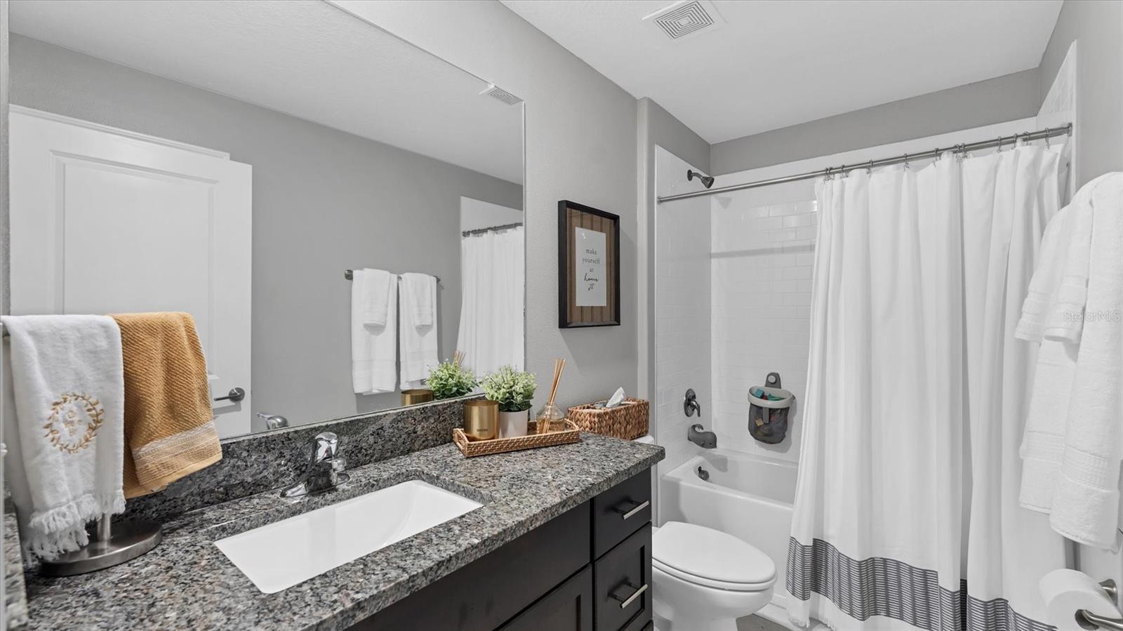 Image 22 of 38 For 15423 Miller Creek Drive