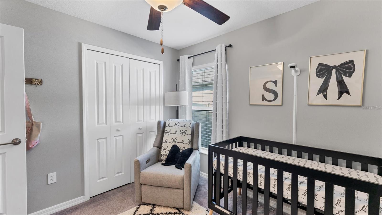 Image 26 of 38 For 15423 Miller Creek Drive