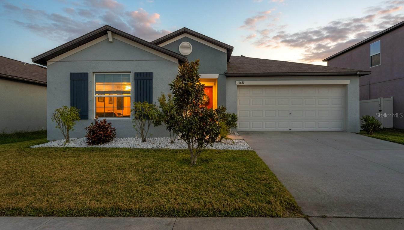 Image 30 of 38 For 15423 Miller Creek Drive