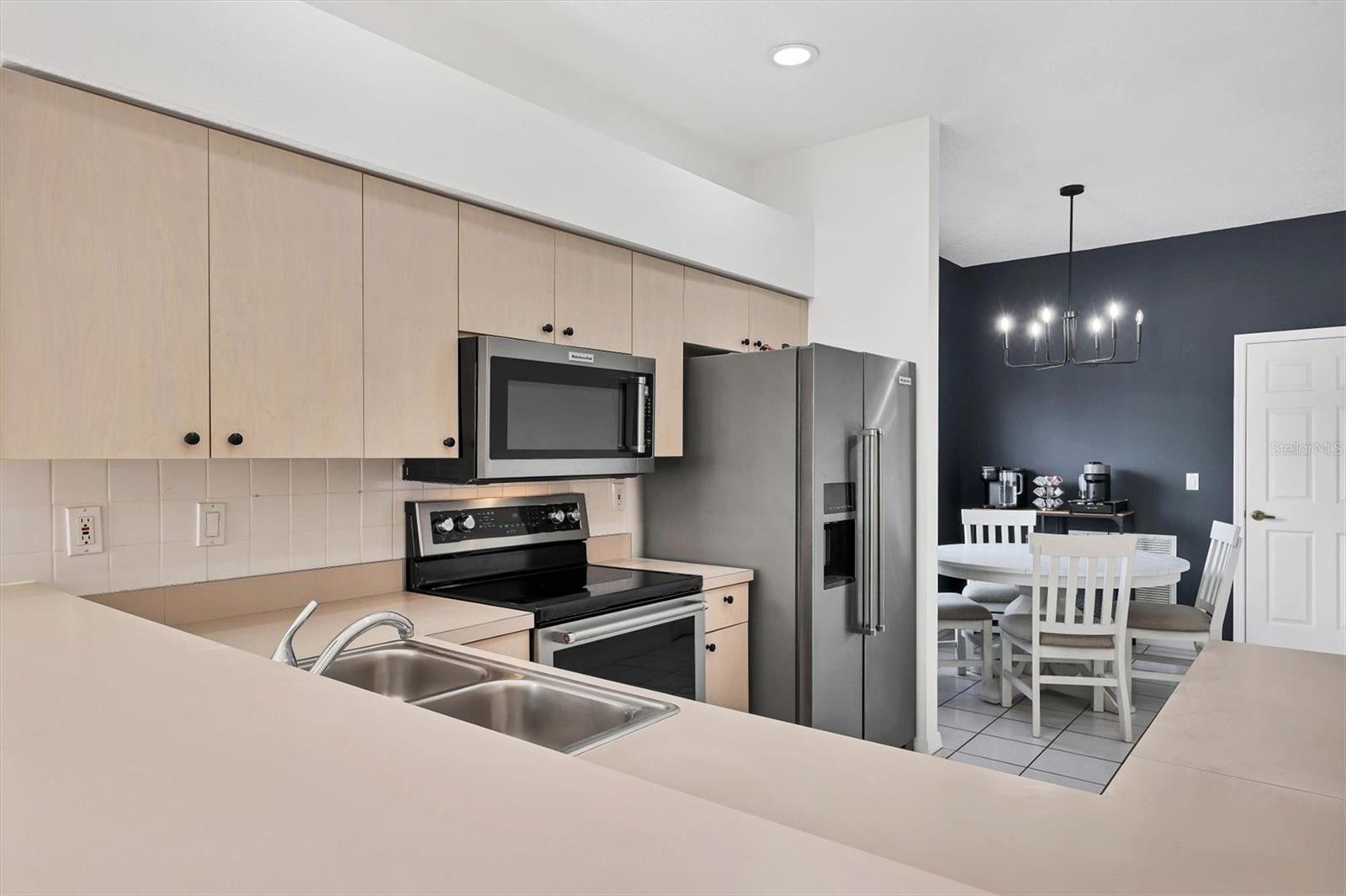 Image 16 of 35 For 4317 Marcott Circle