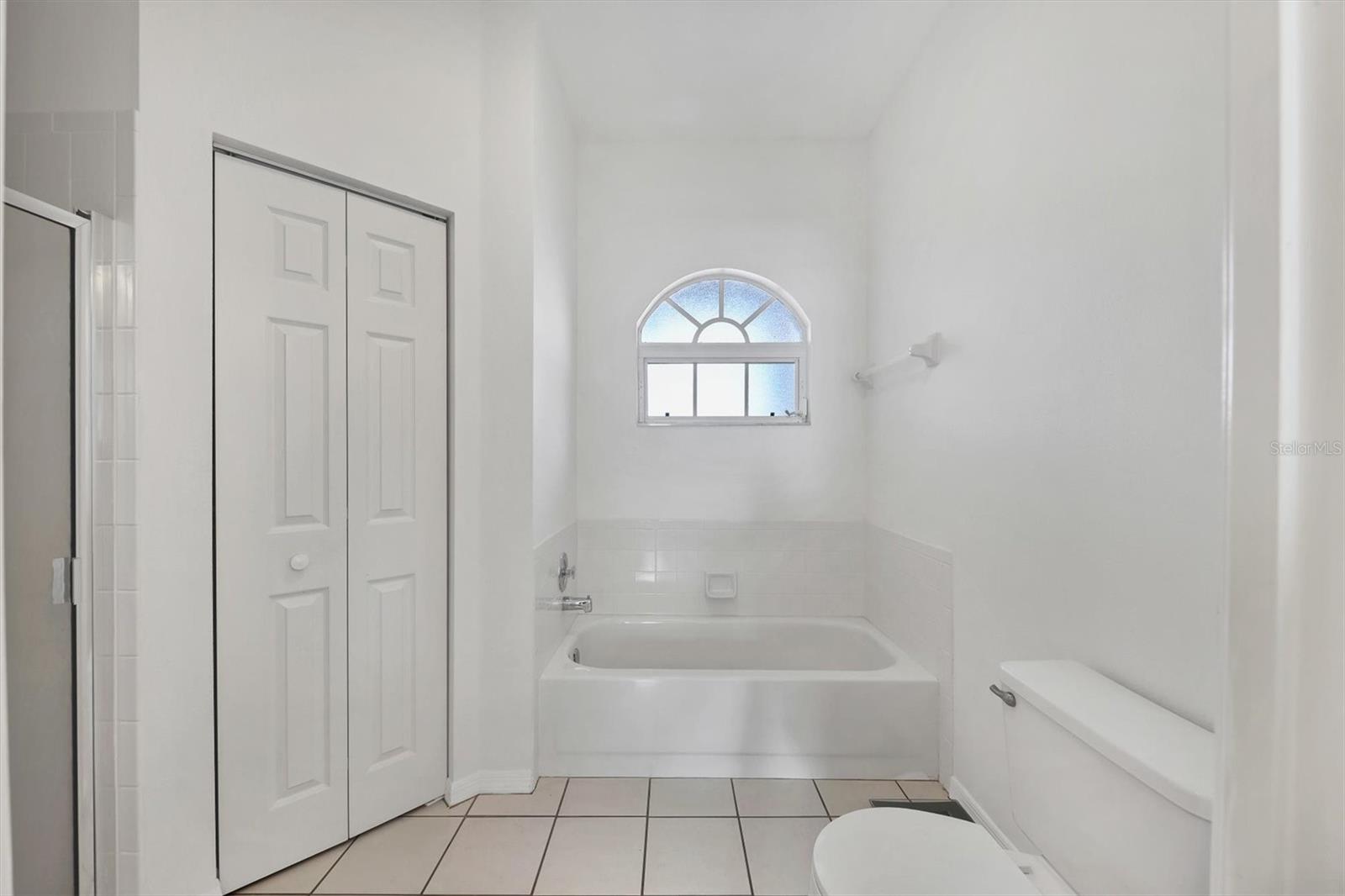 Image 25 of 35 For 4317 Marcott Circle