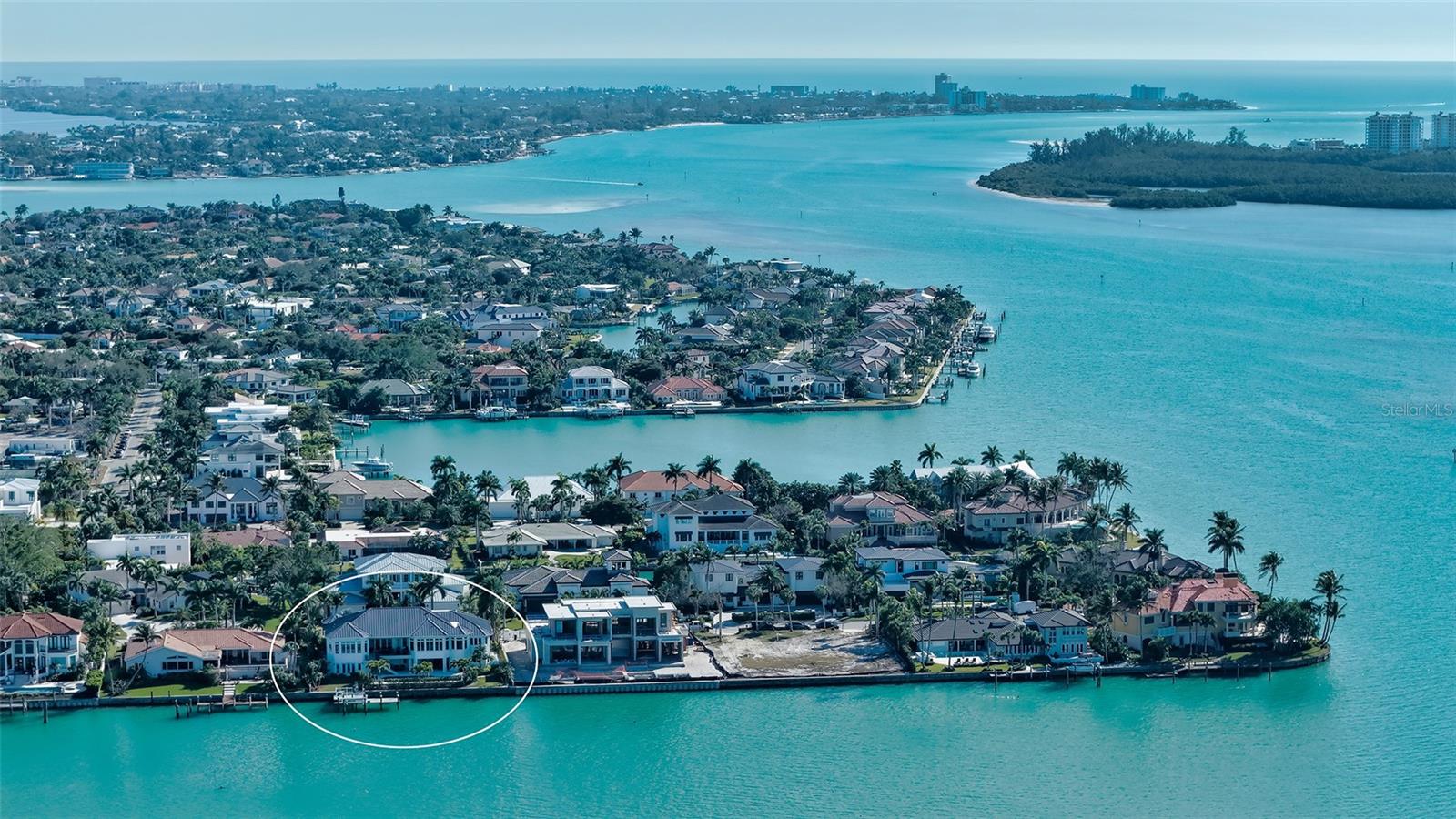 Listing photo id 0 for 119 Warbler Lane