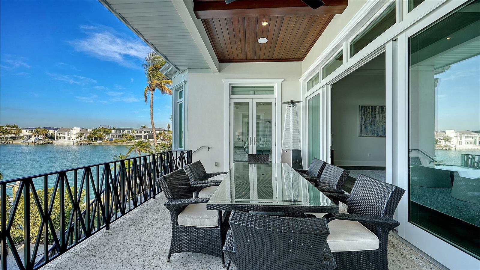 Listing photo id 28 for 119 Warbler Lane