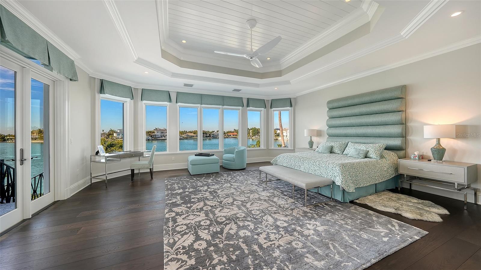 Listing photo id 29 for 119 Warbler Lane