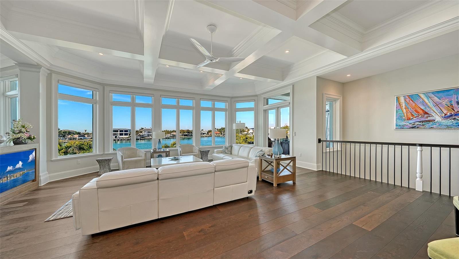 Listing photo id 6 for 119 Warbler Lane