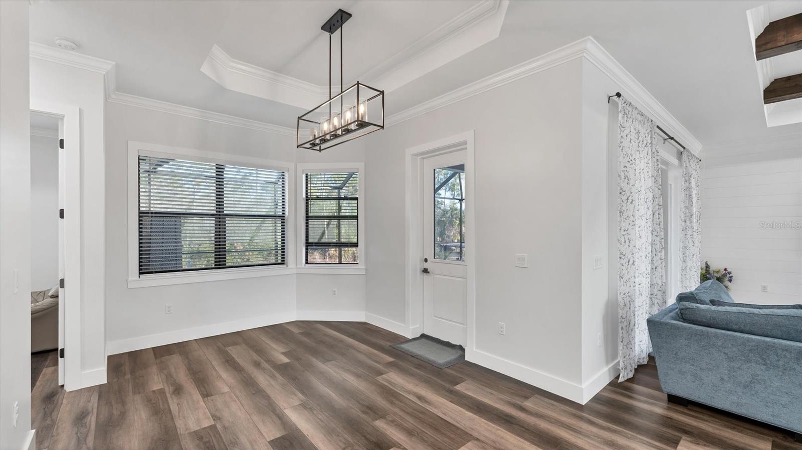 Image 23 of 68 For 6706 Taneytown Street