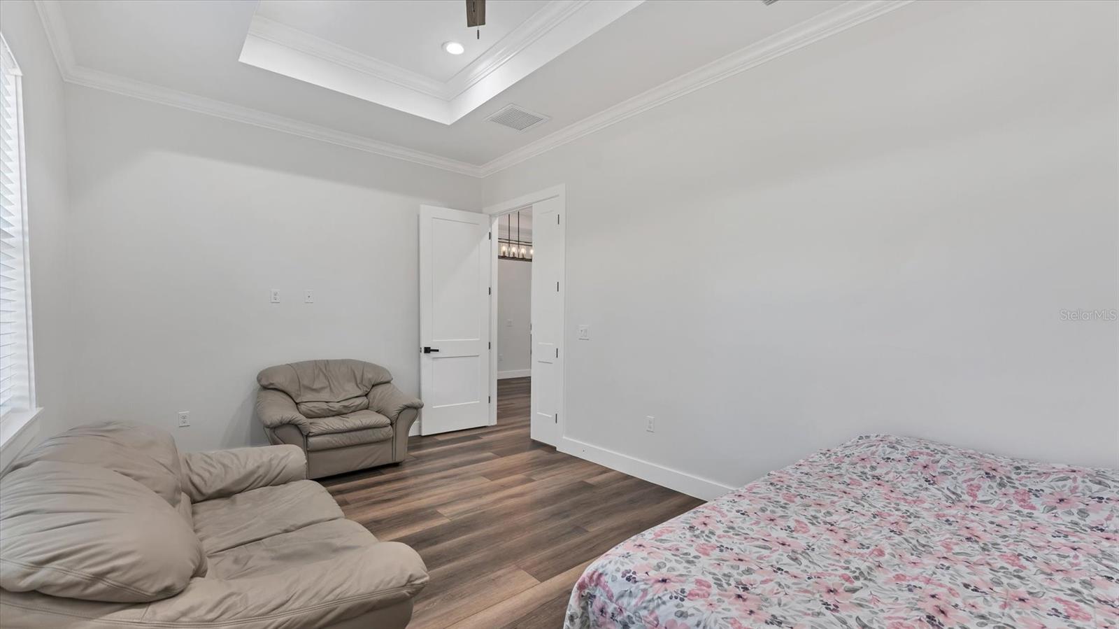 Image 41 of 68 For 6706 Taneytown Street