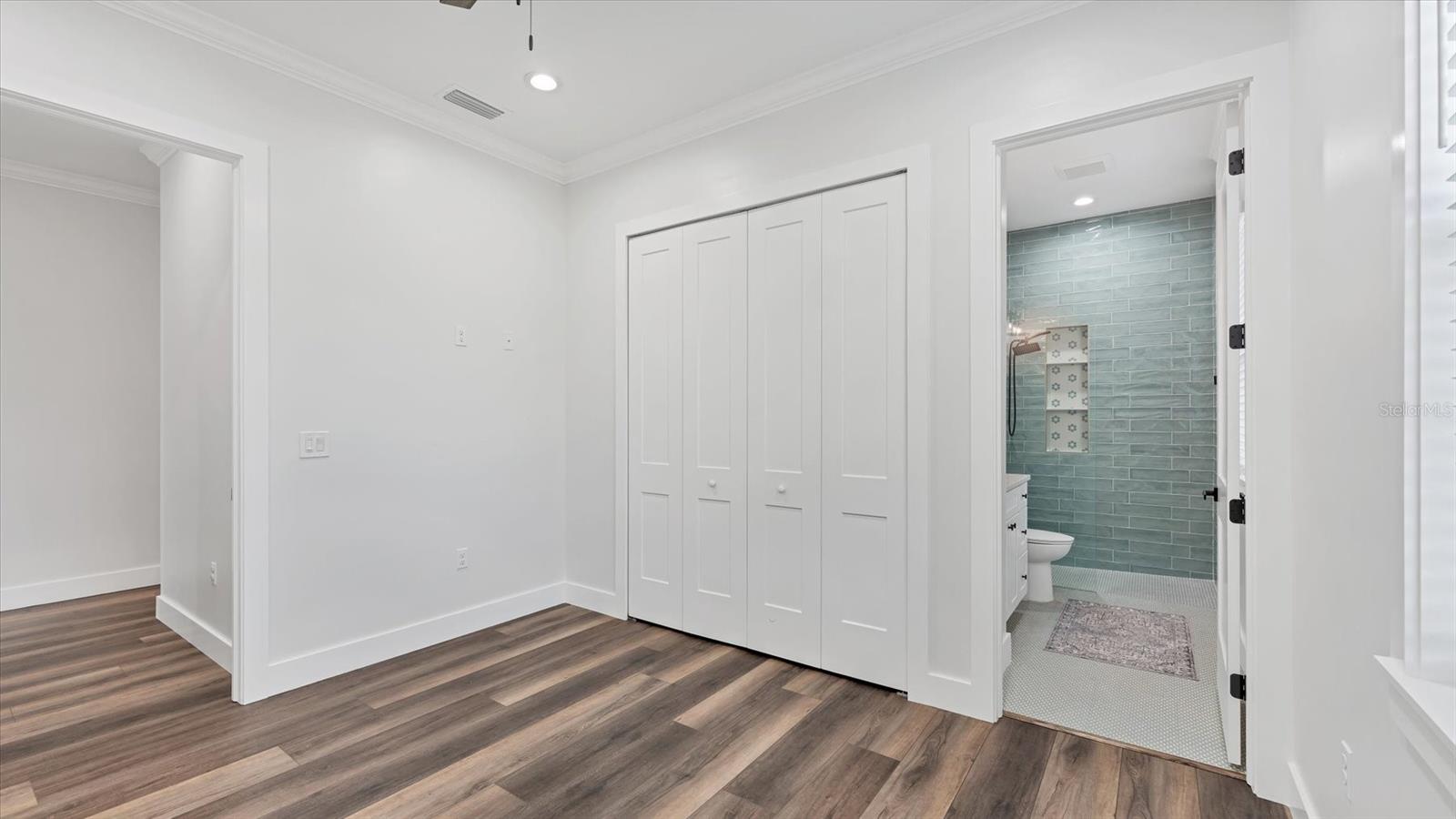 Image 43 of 68 For 6706 Taneytown Street