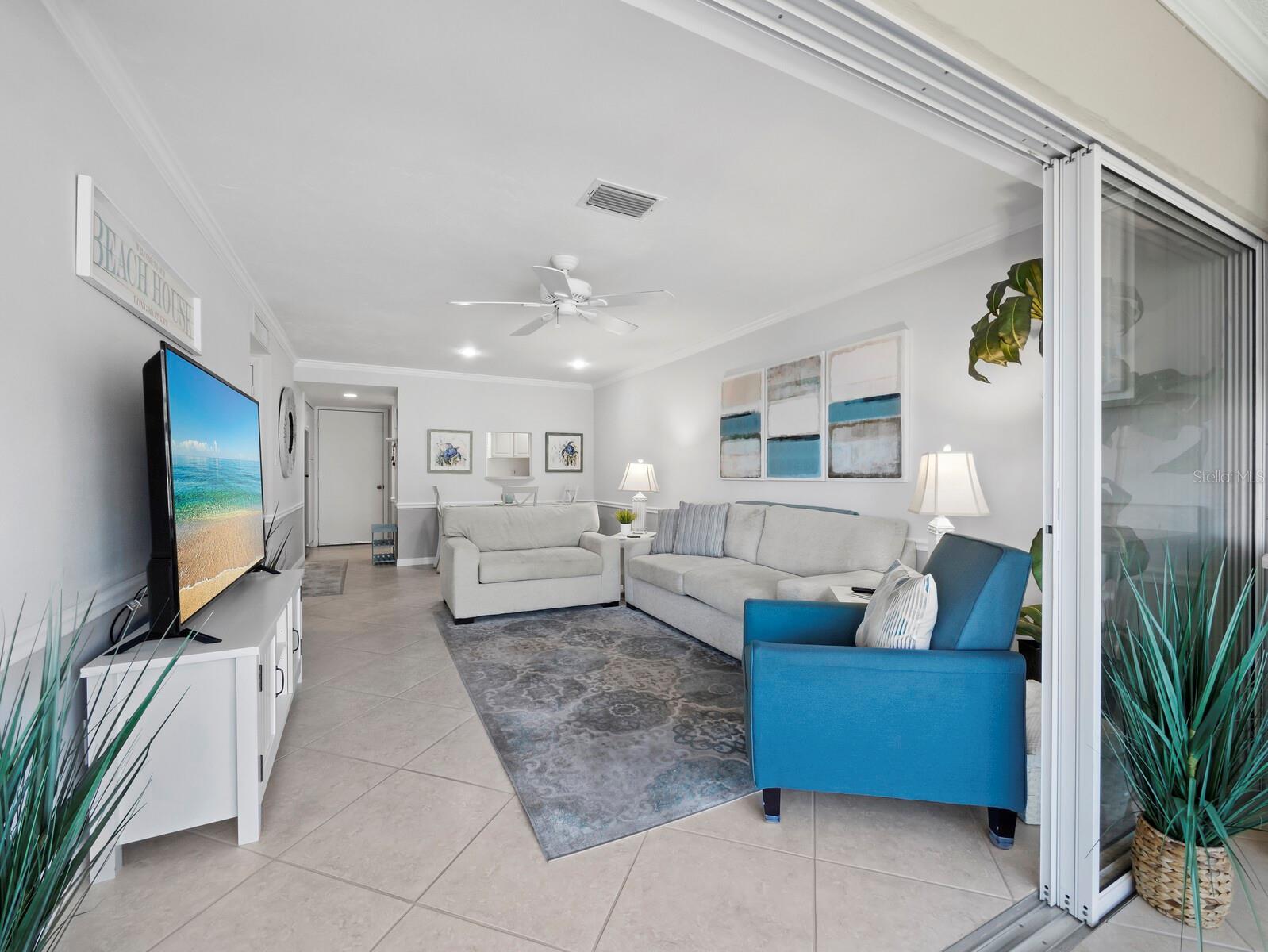 Image 21 of 69 For 4320 Falmouth Drive 103