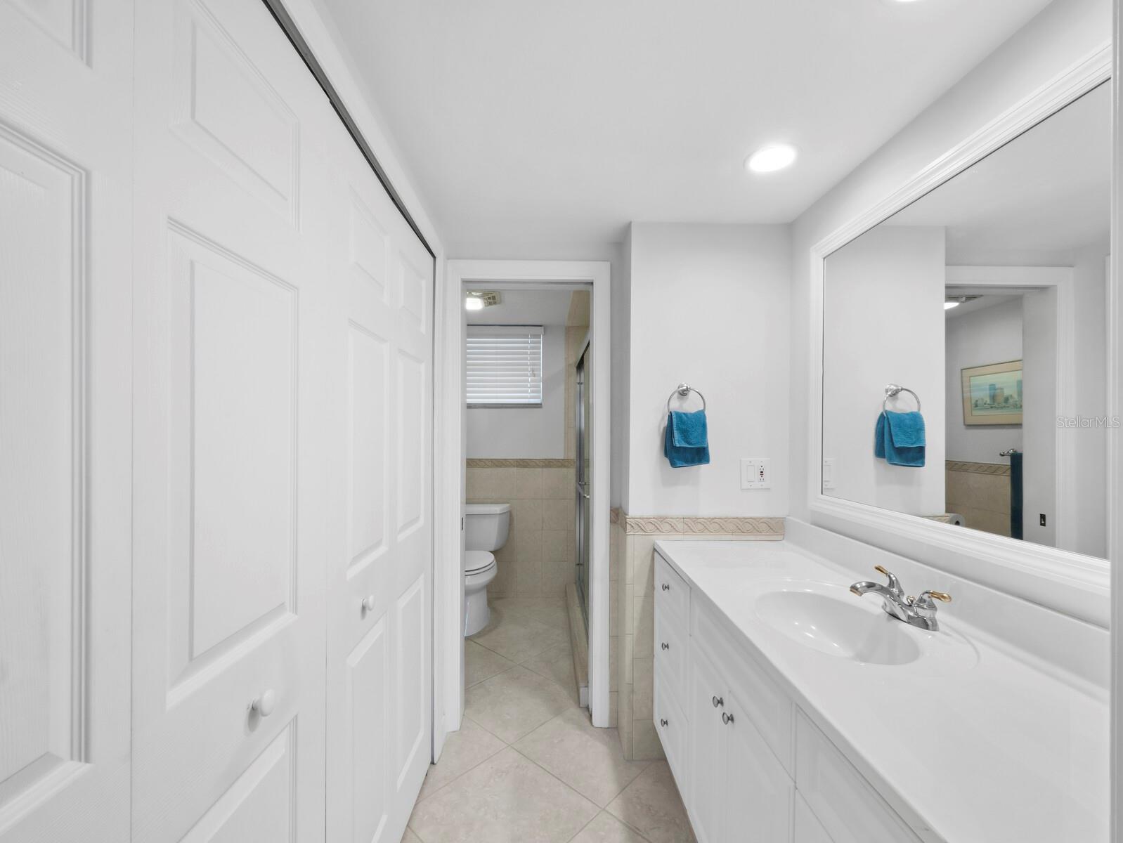 Image 27 of 69 For 4320 Falmouth Drive 103