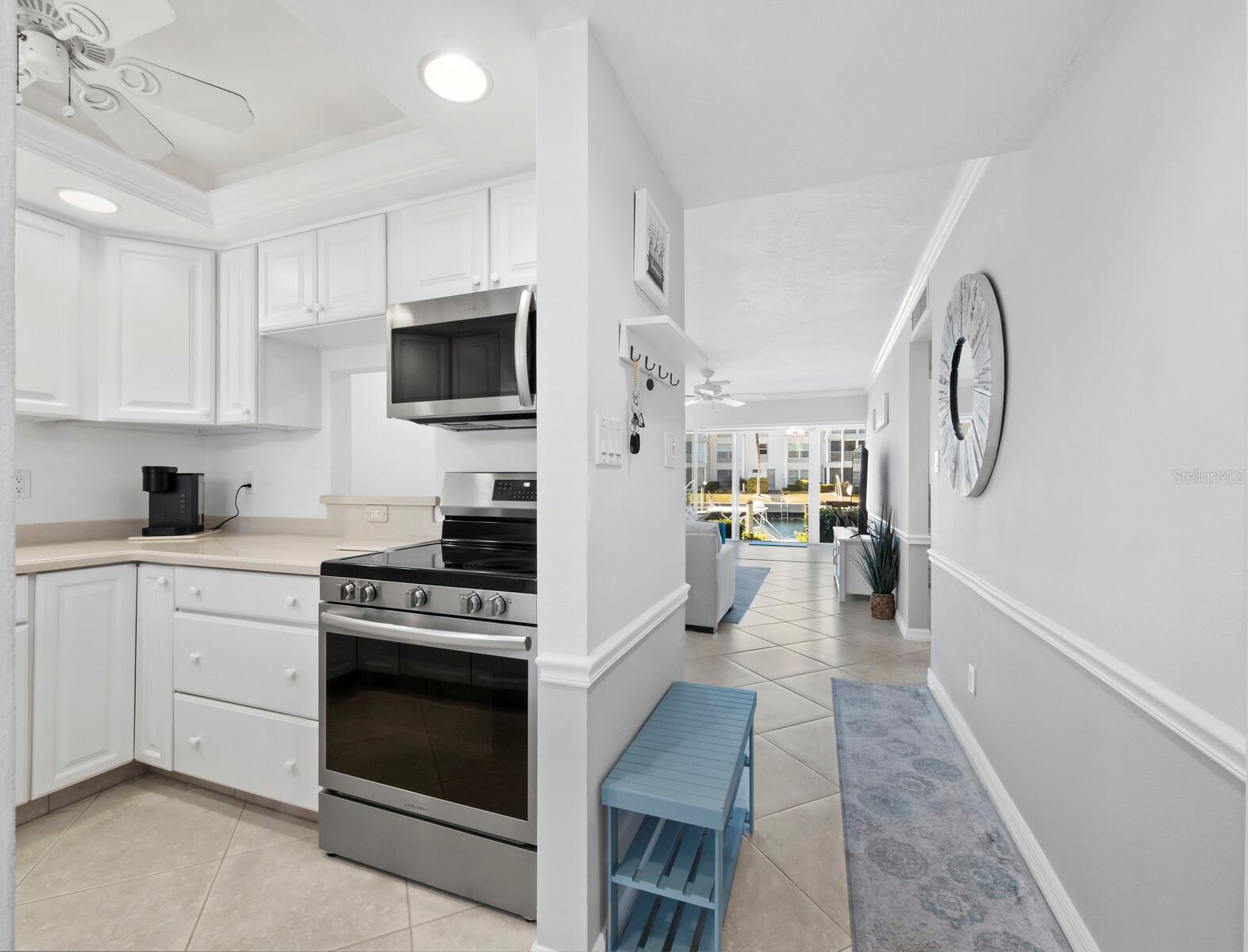 Image 6 of 69 For 4320 Falmouth Drive 103