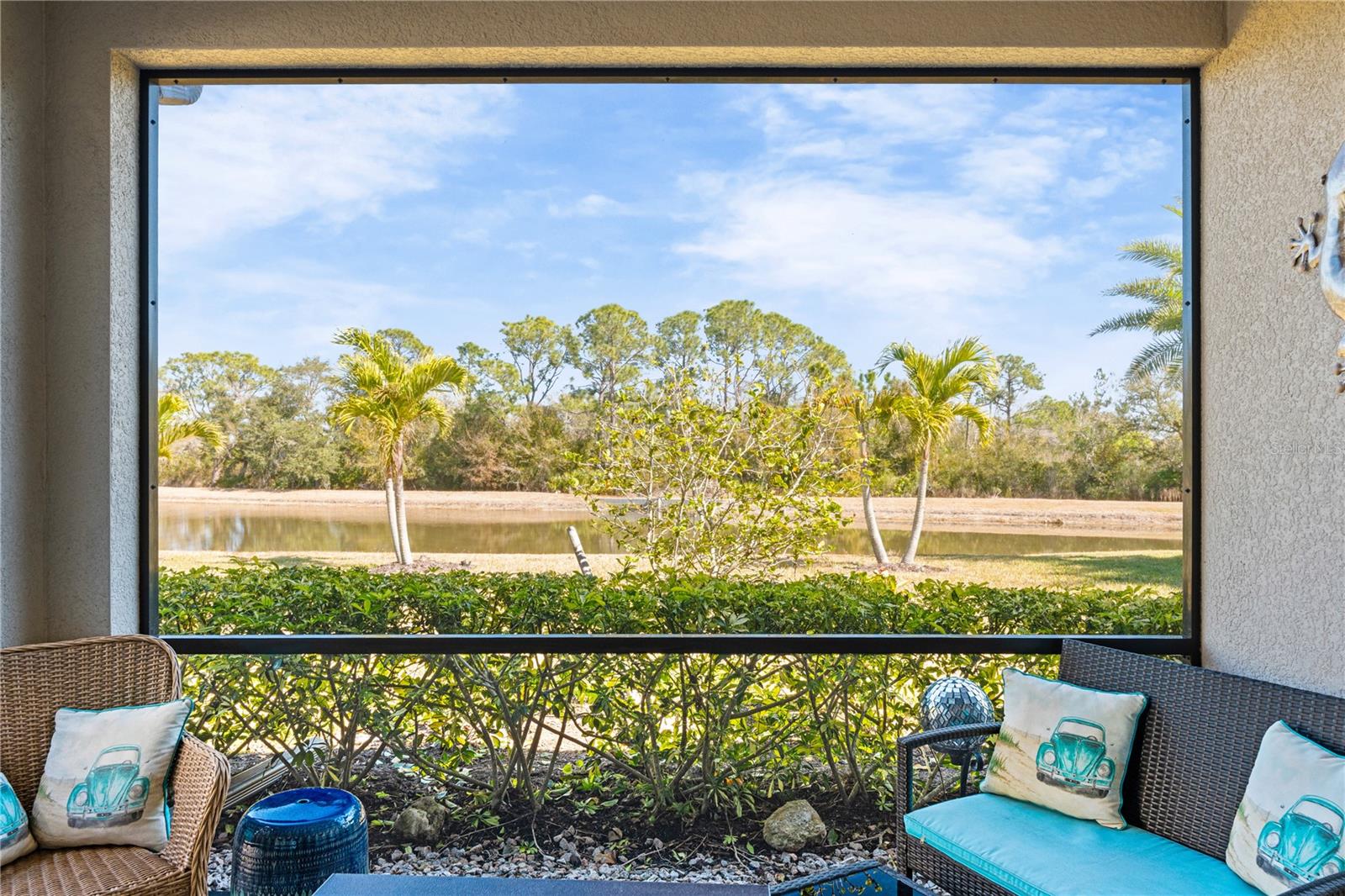 Listing photo id 40 for 17233 Blue Ridge Place