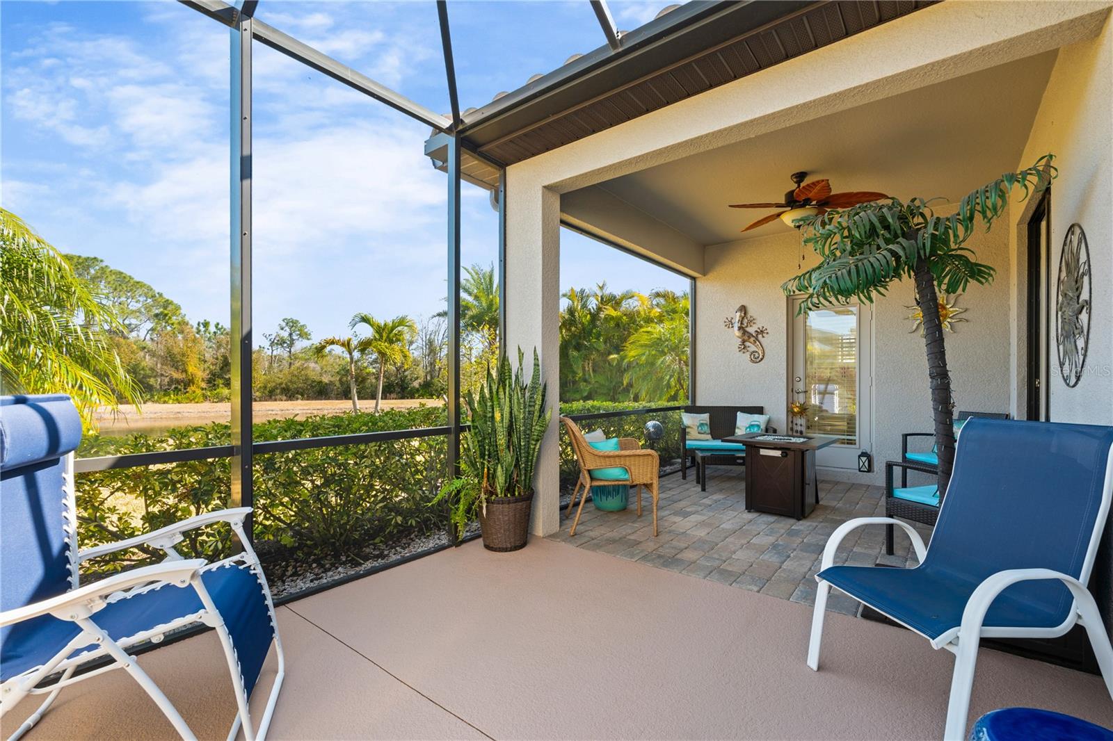 Listing photo id 43 for 17233 Blue Ridge Place