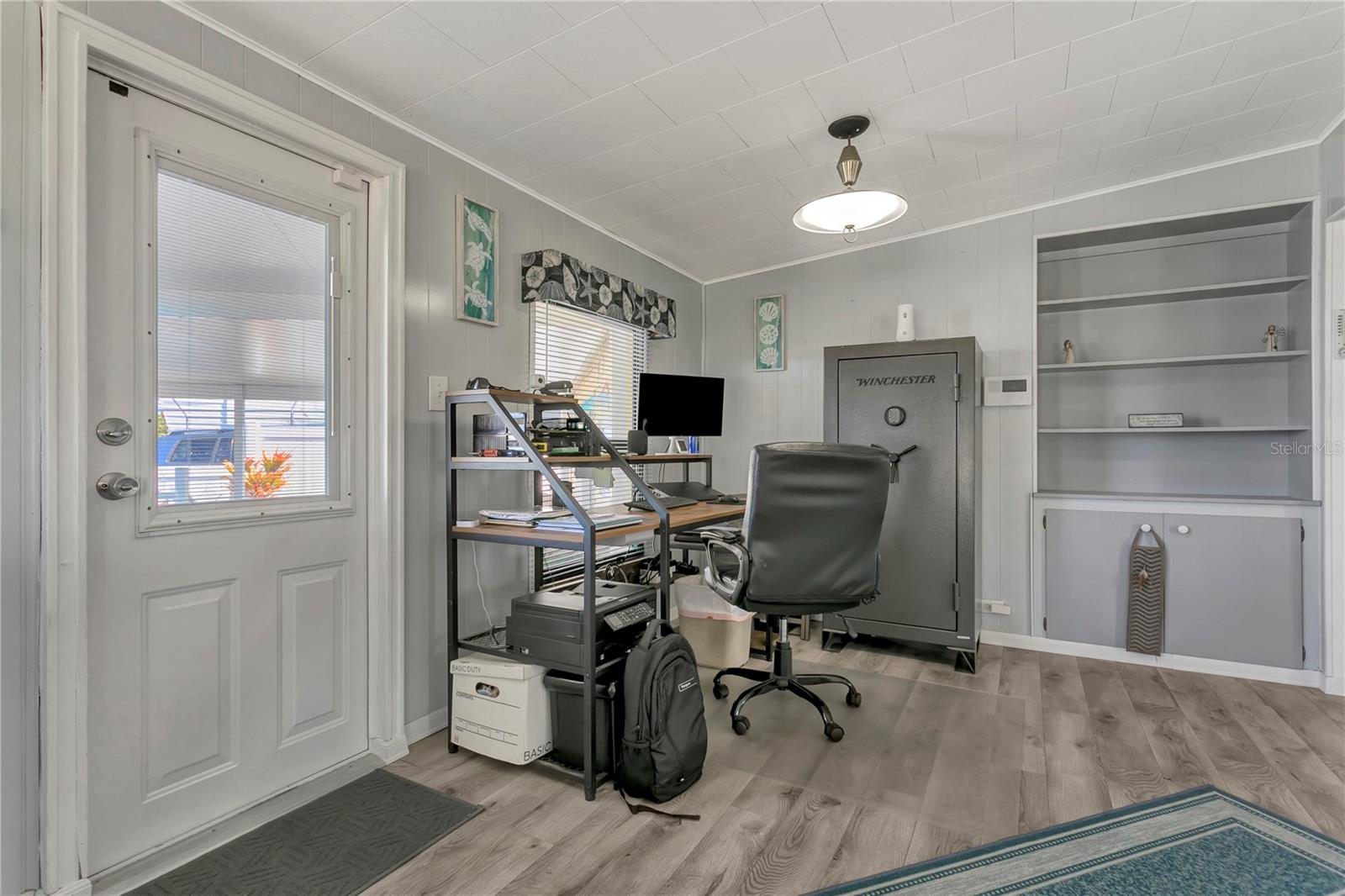 Image 18 of 43 For 5127 8th Street W