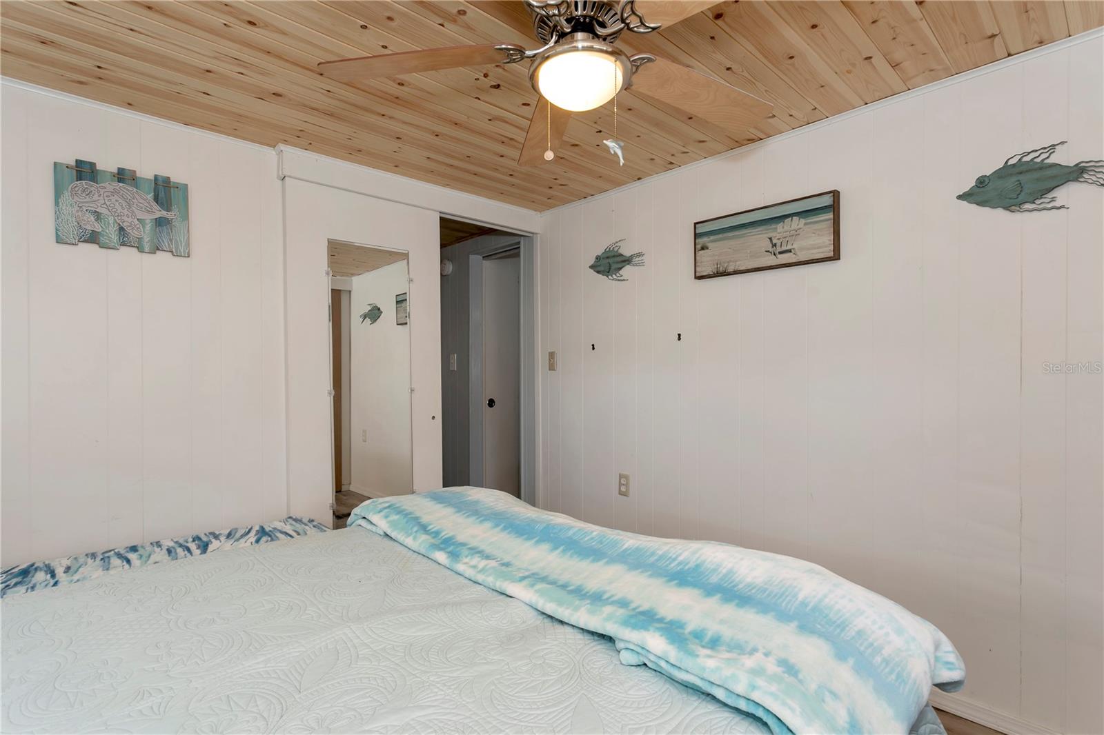 Image 27 of 43 For 5127 8th Street W