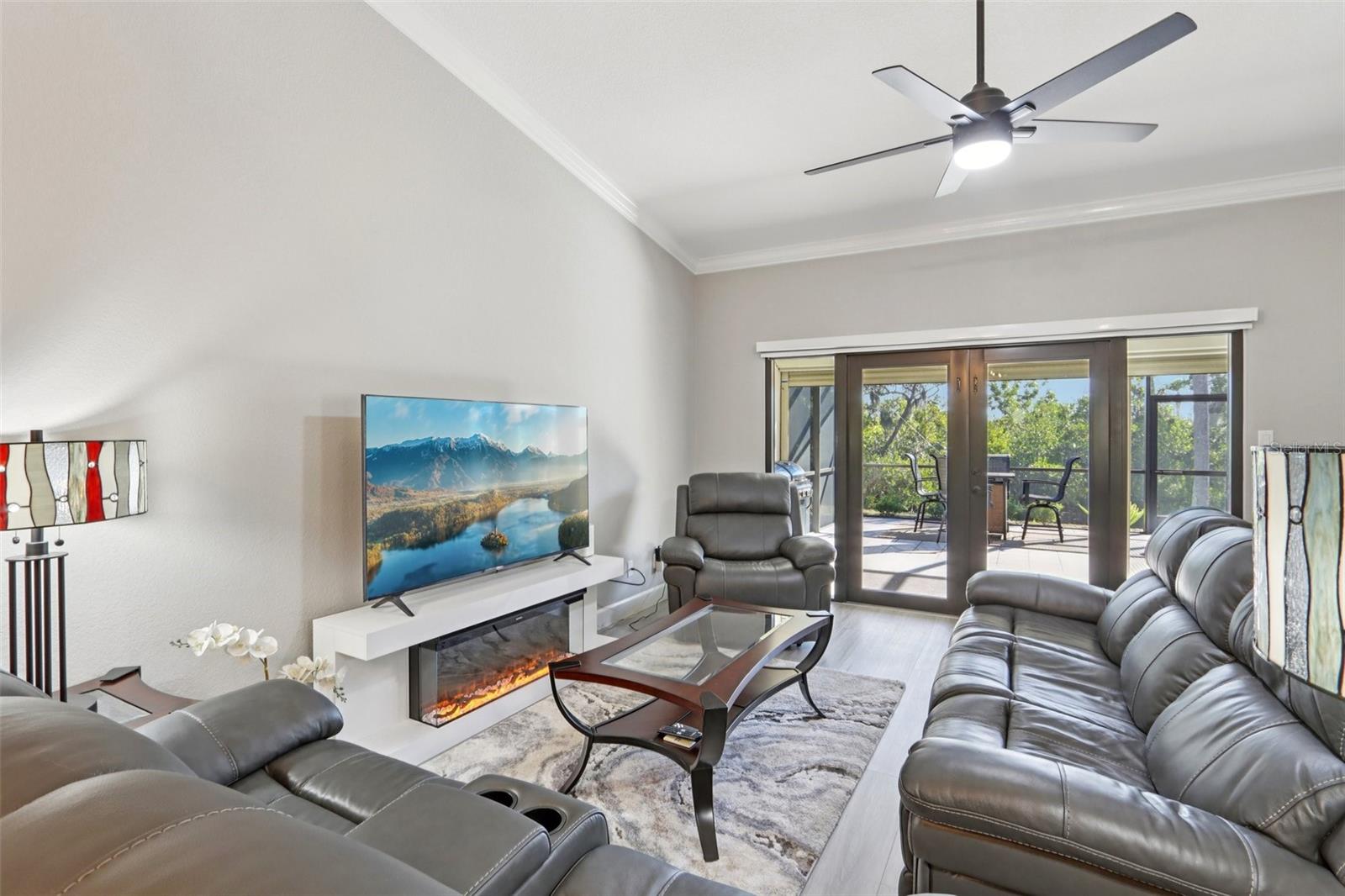 Image 5 of 35 For 5034 San Rocco Court