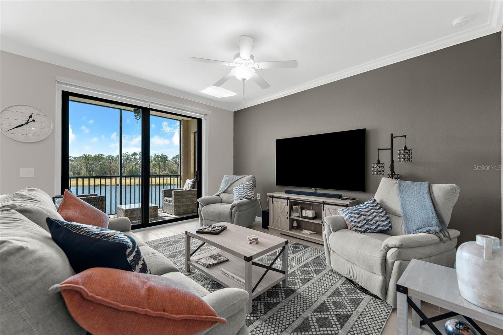 Image 11 of 63 For 17626 Gawthrop Drive 207