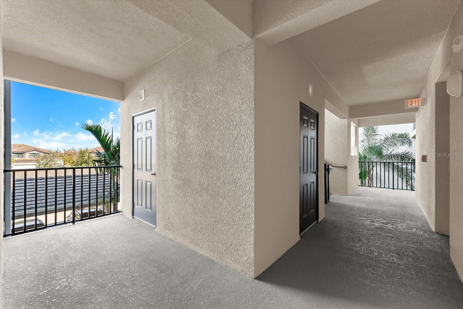 Image 27 of 63 For 17626 Gawthrop Drive 207